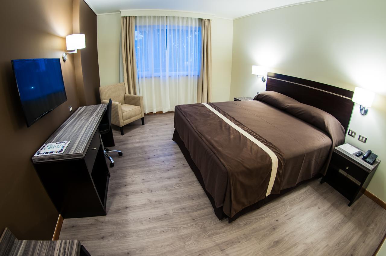 Hotel Diego De Almagro Curico Exterior photo